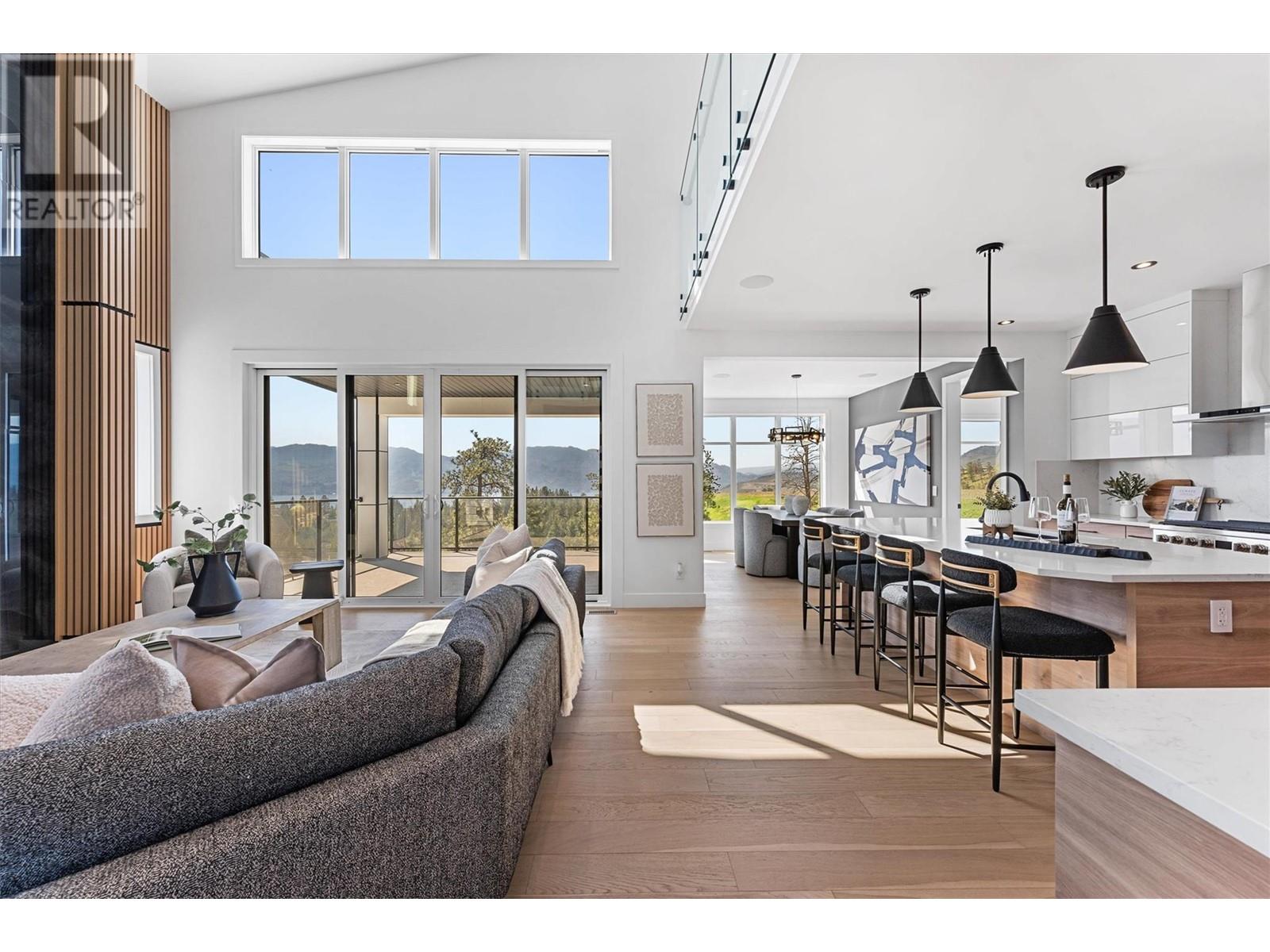 2507 Pinnacle Ridge Drive, West Kelowna