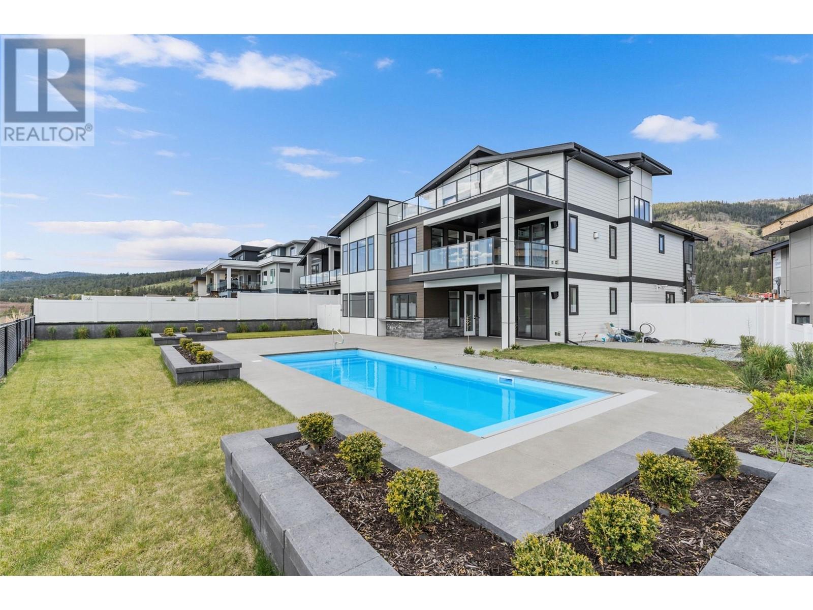2507 Pinnacle Ridge Drive, West Kelowna