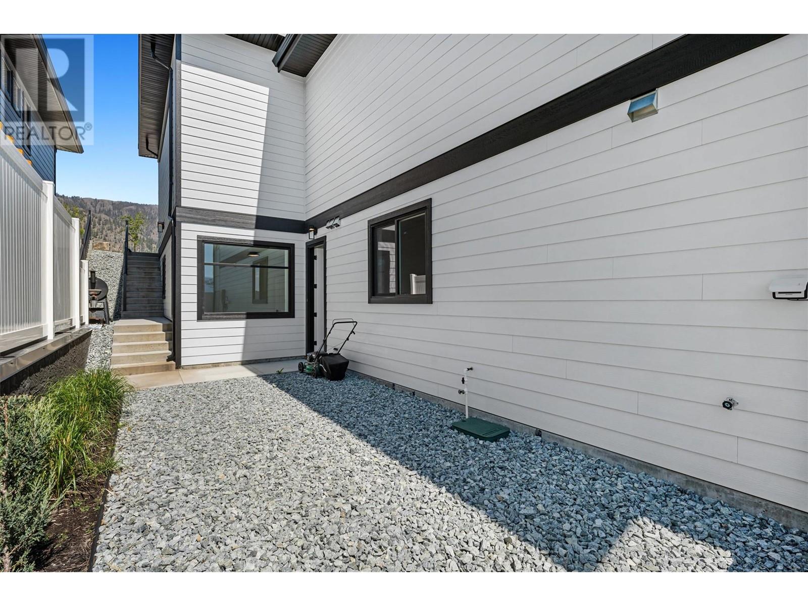  2507 Pinnacle Ridge Drive, West Kelowna