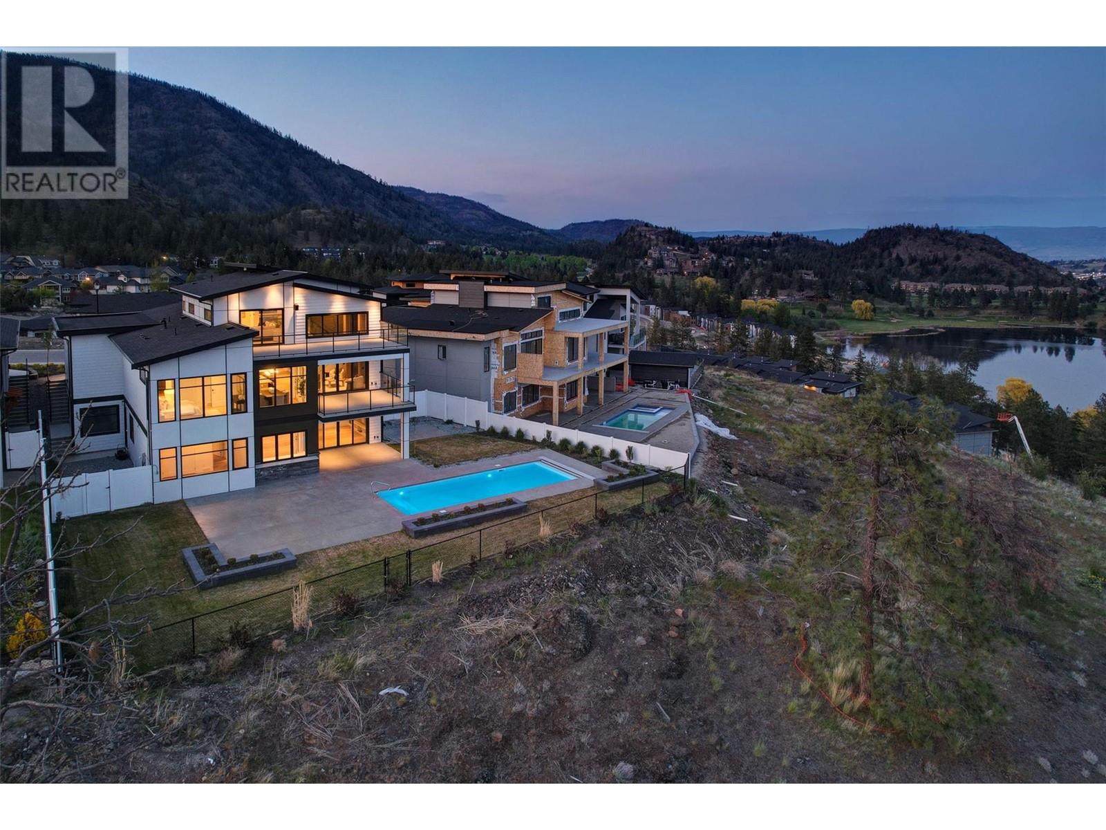 2507 Pinnacle Ridge Drive, West Kelowna