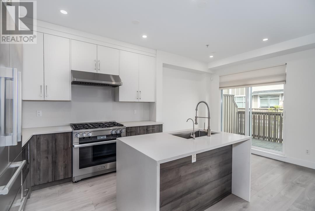 961 W 59TH AVENUE, Vancouver