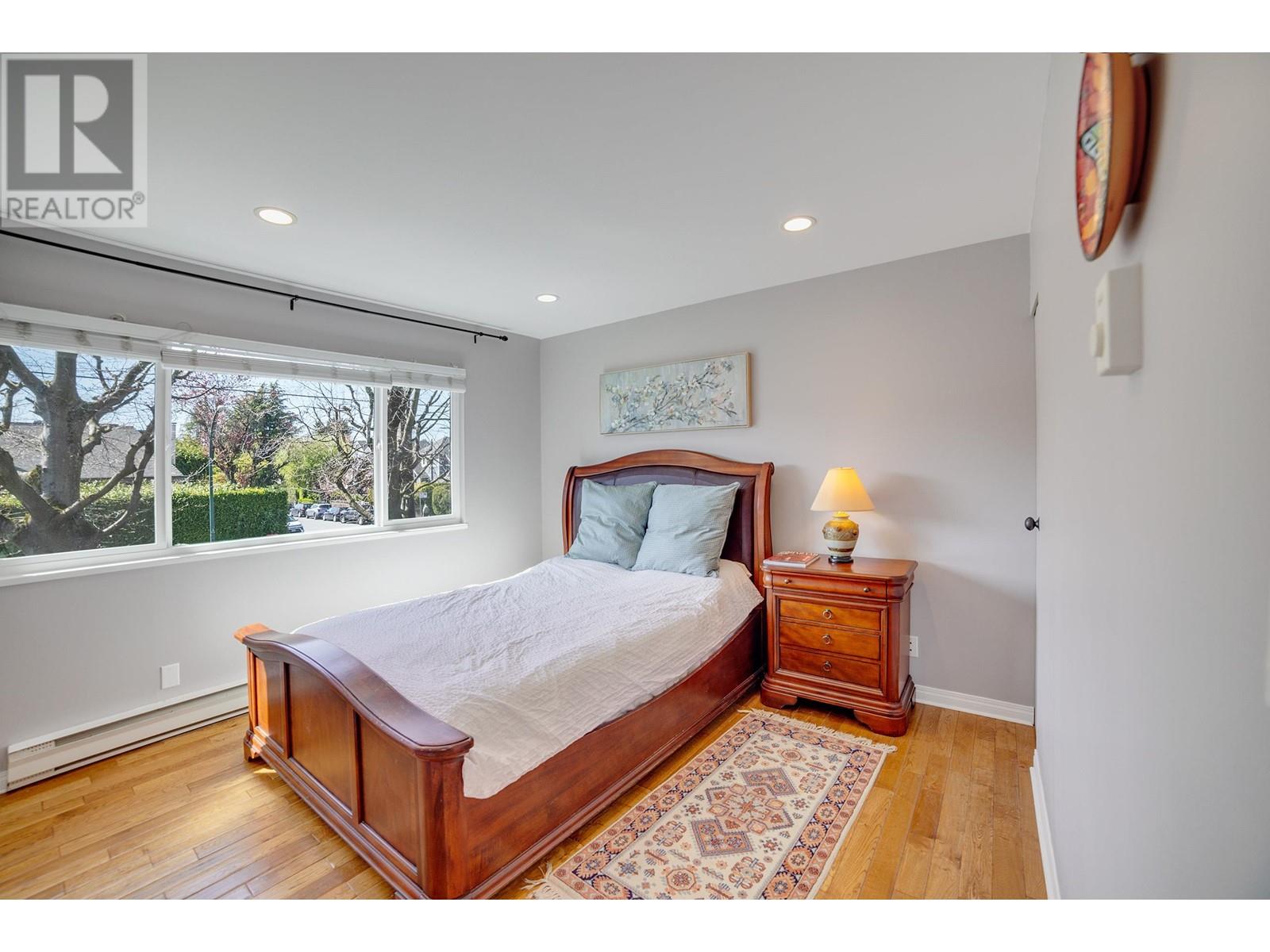 Photo 27 of 1304 Maple Street, Vancouver BC