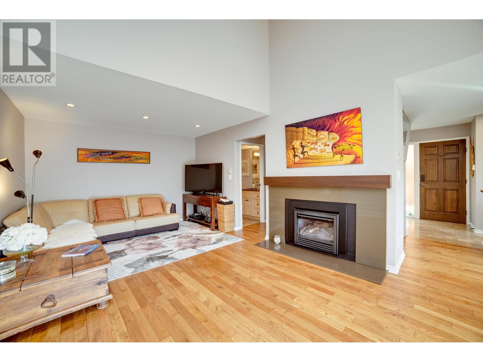 Photo 13 of 1304 Maple Street, Vancouver BC