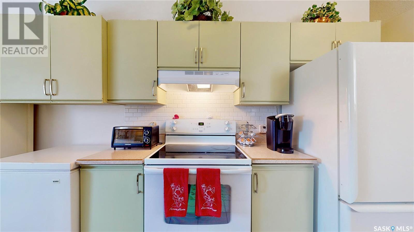 Photo 17 of 304 2925 14th Avenue, Regina SK