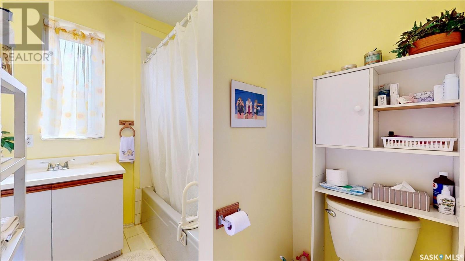 Photo 33 of 304 2925 14th Avenue, Regina SK