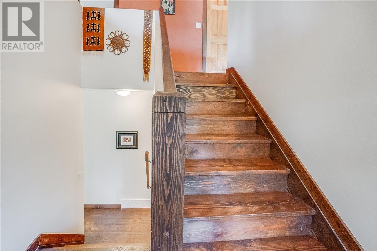 Photo 1 of 5626 Ducksway Road, Winlaw BC