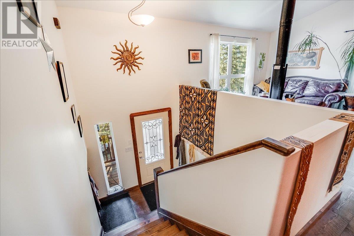 Photo 51 of 5626 Ducksway Road, Winlaw BC