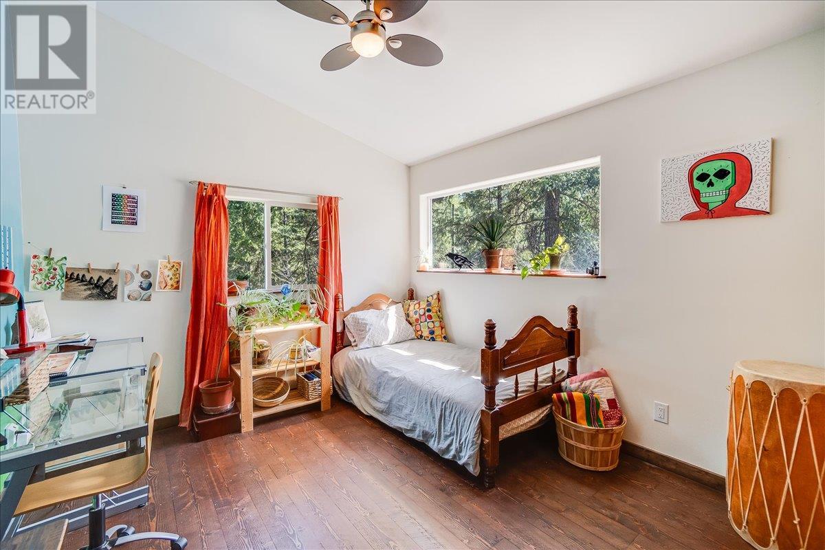 Photo 42 of 5626 Ducksway Road, Winlaw BC