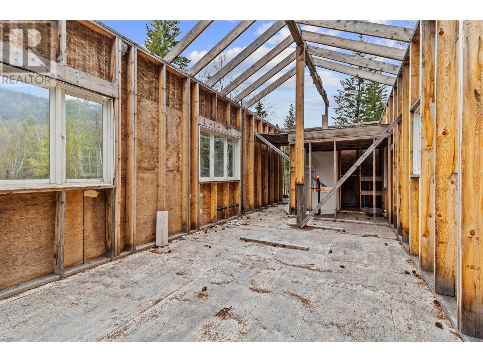 5048 HEFFLEY LOUIS CR Road, Kamloops