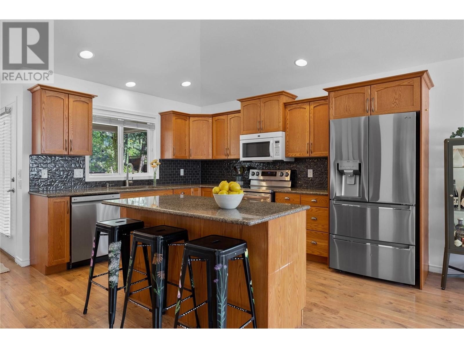  1474 Rose Meadow Drive, West Kelowna