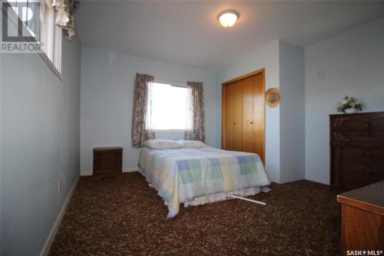 Photo 3 of 710 Railway Avenue, Arlington Rm No 79 SK