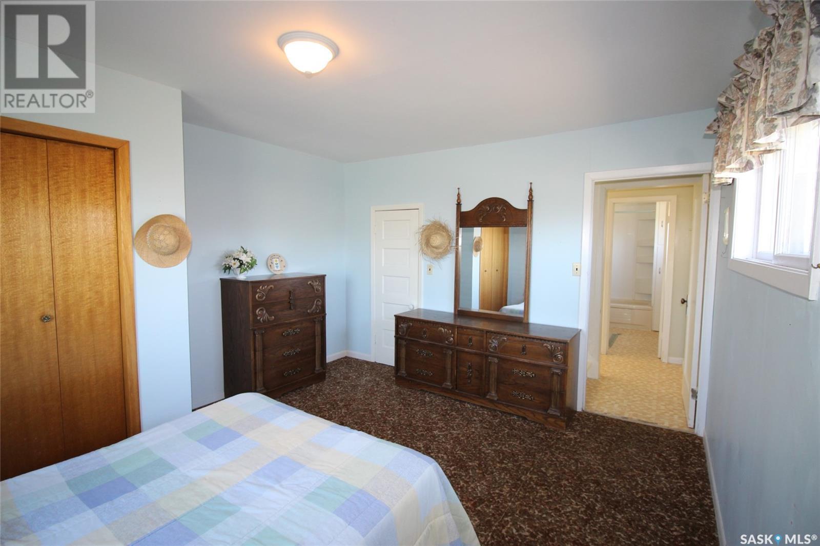 Photo 38 of 710 Railway Avenue, Arlington Rm No 79 SK