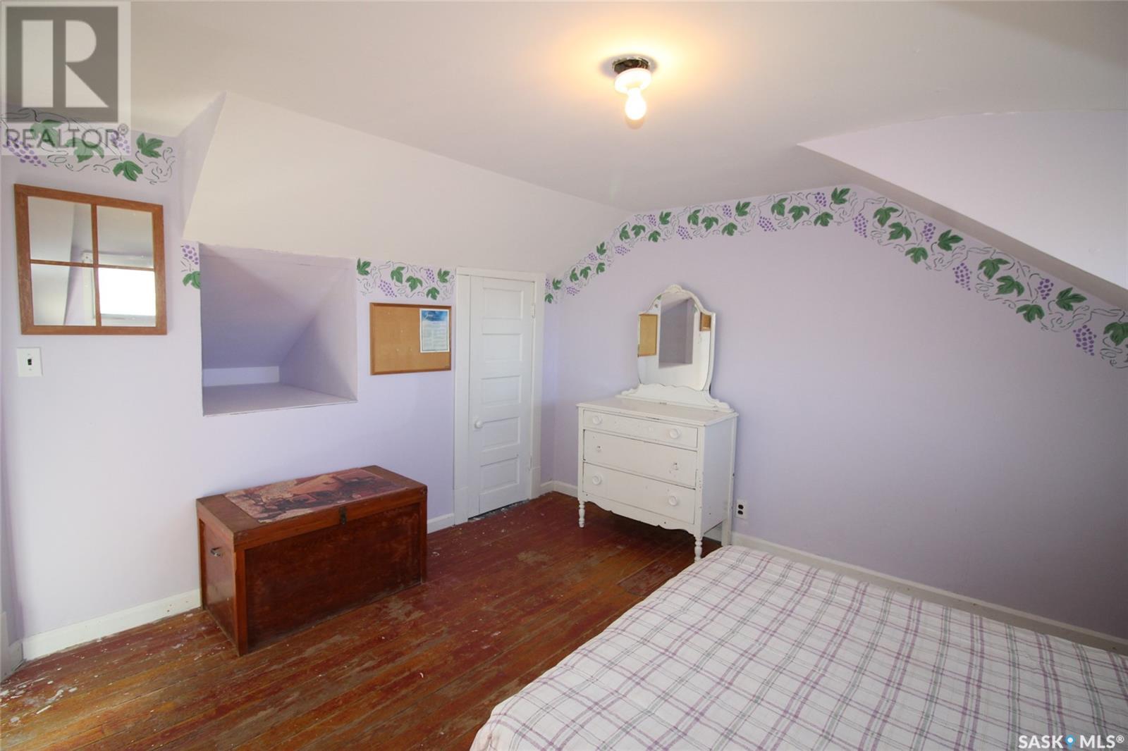 Photo 37 of 710 Railway Avenue, Arlington Rm No 79 SK