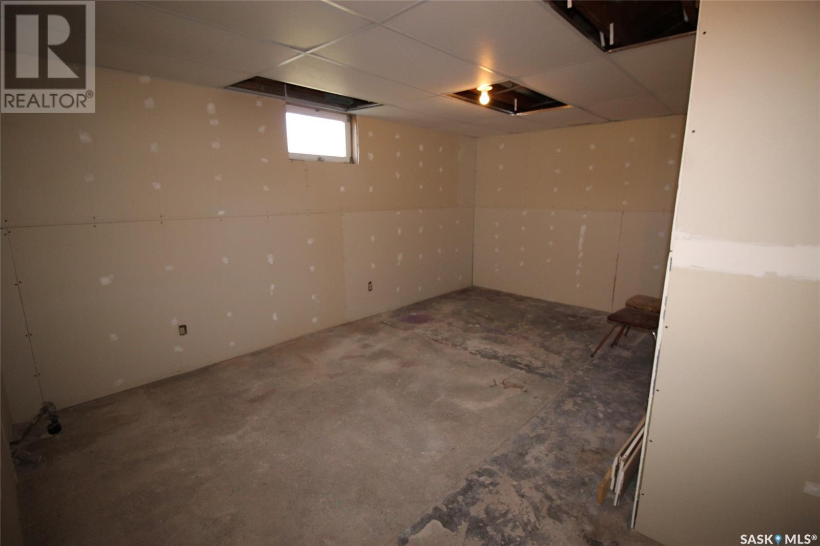 Photo 39 of 710 Railway Avenue, Arlington Rm No 79 SK