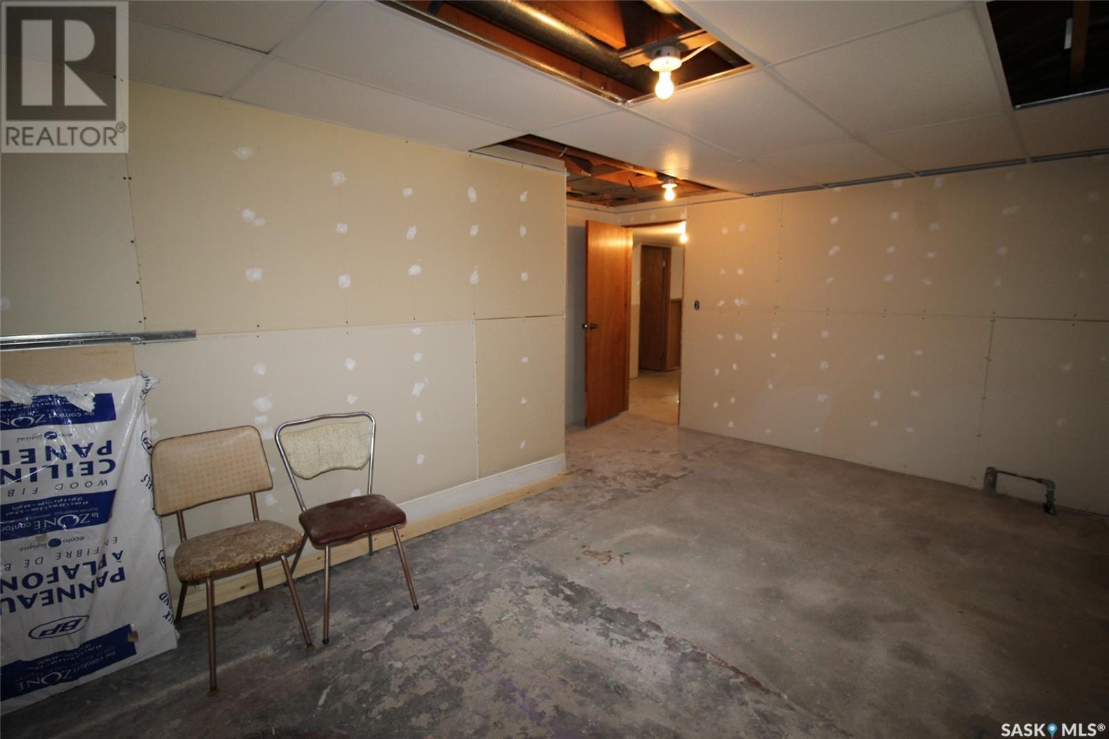 Photo 1 of 710 Railway Avenue, Arlington Rm No 79 SK