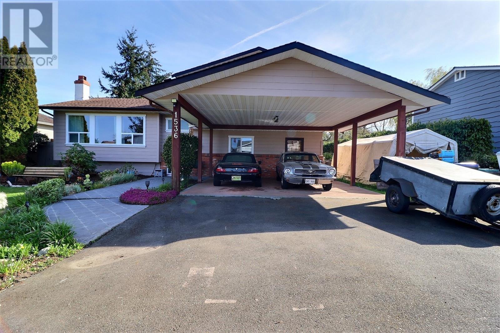 1536 Juan De Fuca Blvd, Parksville