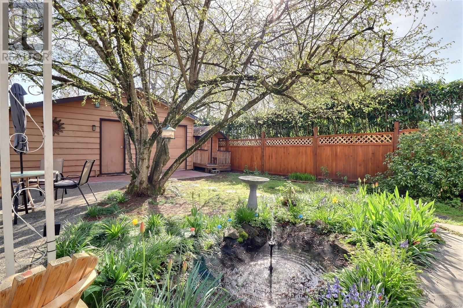 1536 Juan De Fuca Blvd, Parksville
