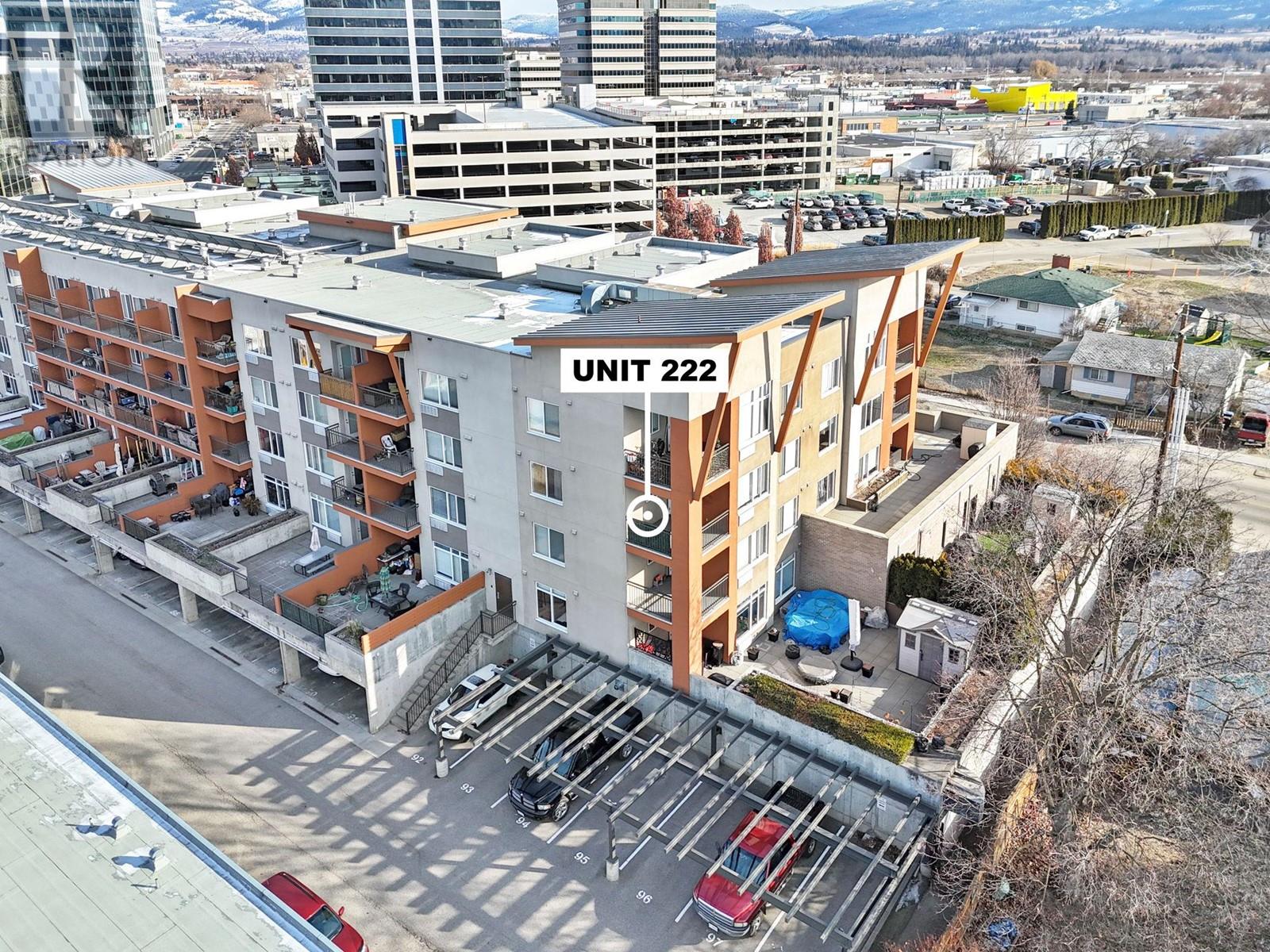222 1550 Dickson Avenue, Kelowna