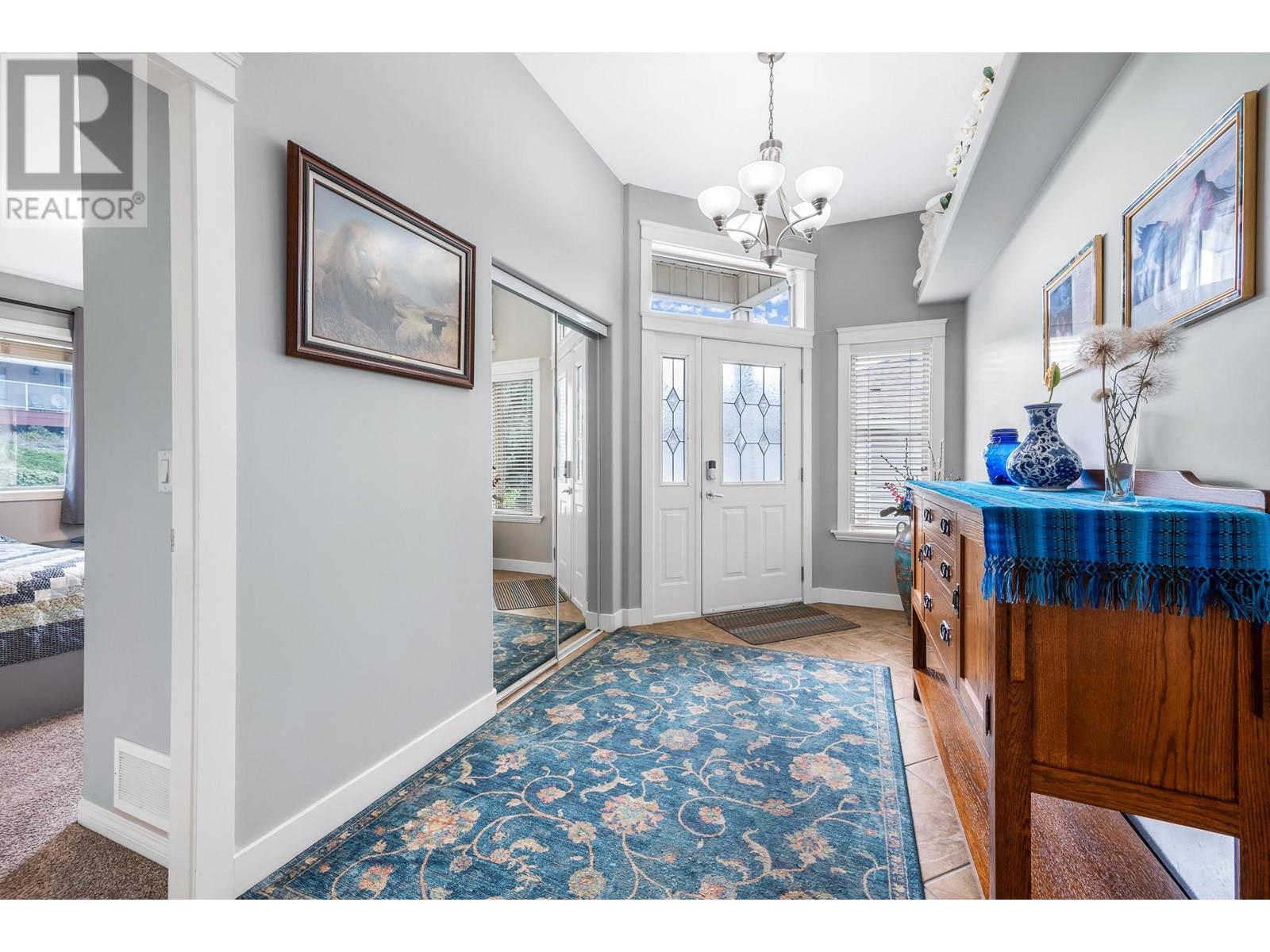 2 2100 Boucherie Road, West Kelowna