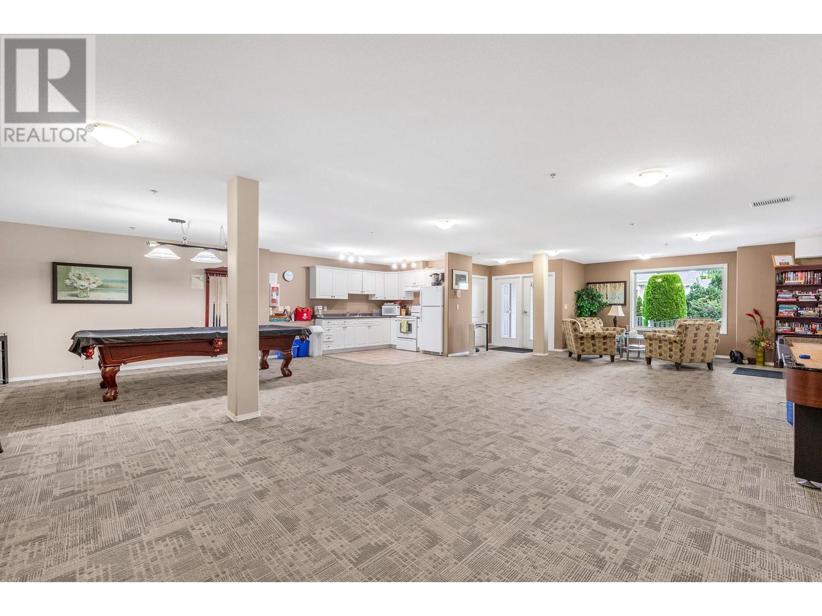 2 2100 Boucherie Road, West Kelowna