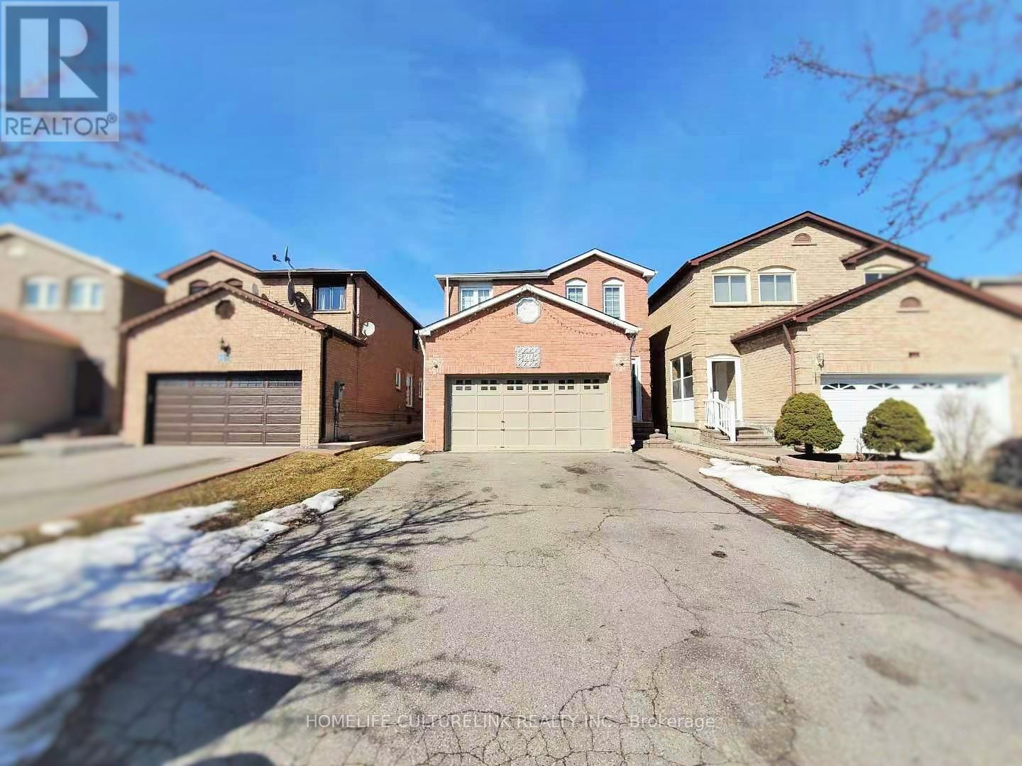 Photo 7 of Bsmt 20 Karen Miles Crescent, Markham ON