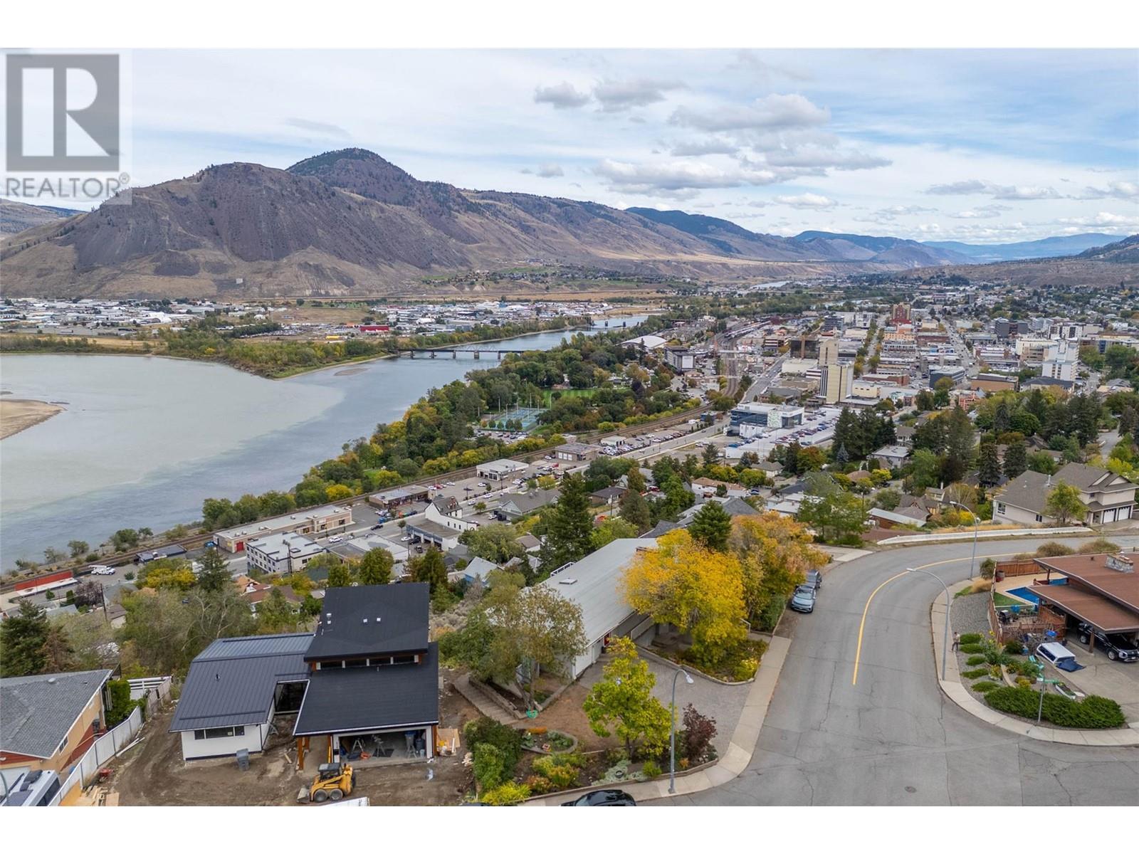 402 Strathcona Terrace, Kamloops