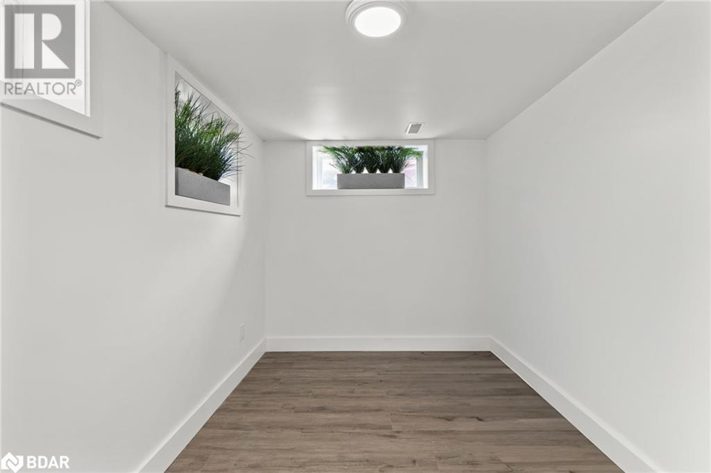 Photo 5 of 99 Wellington Street E, Barrie ON