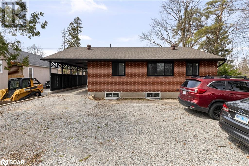 Photo 17 of 99 Wellington Street E, Barrie ON