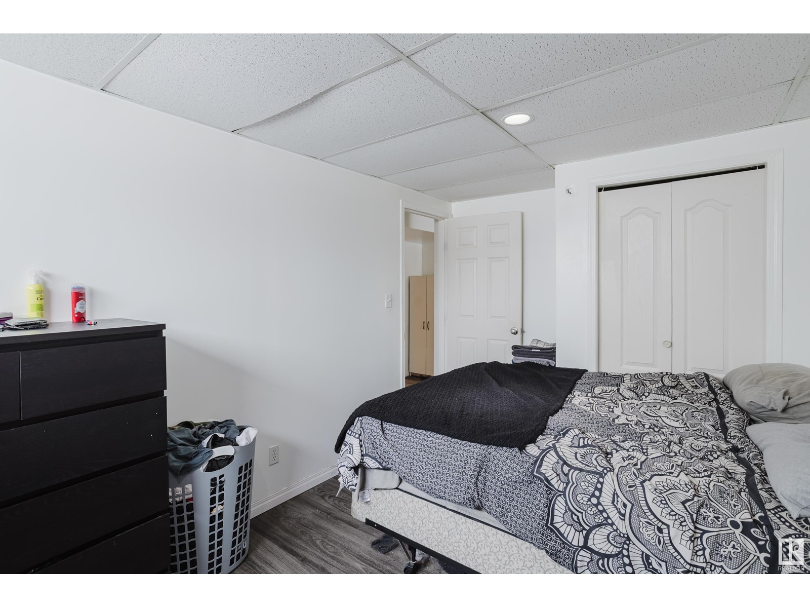 7311 7313 79 AV NW, Edmonton