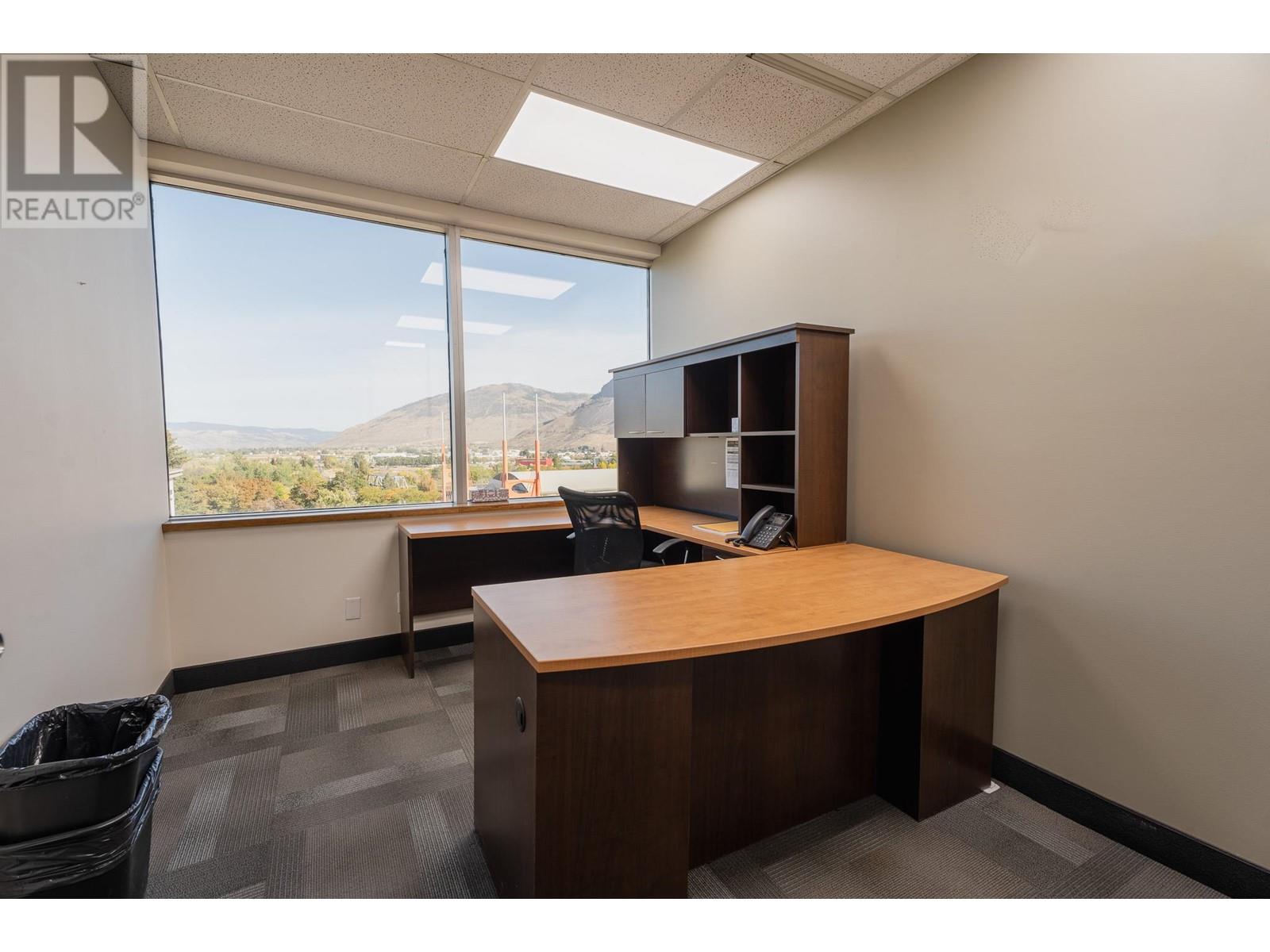 600 275 LANSDOWNE Street, Kamloops