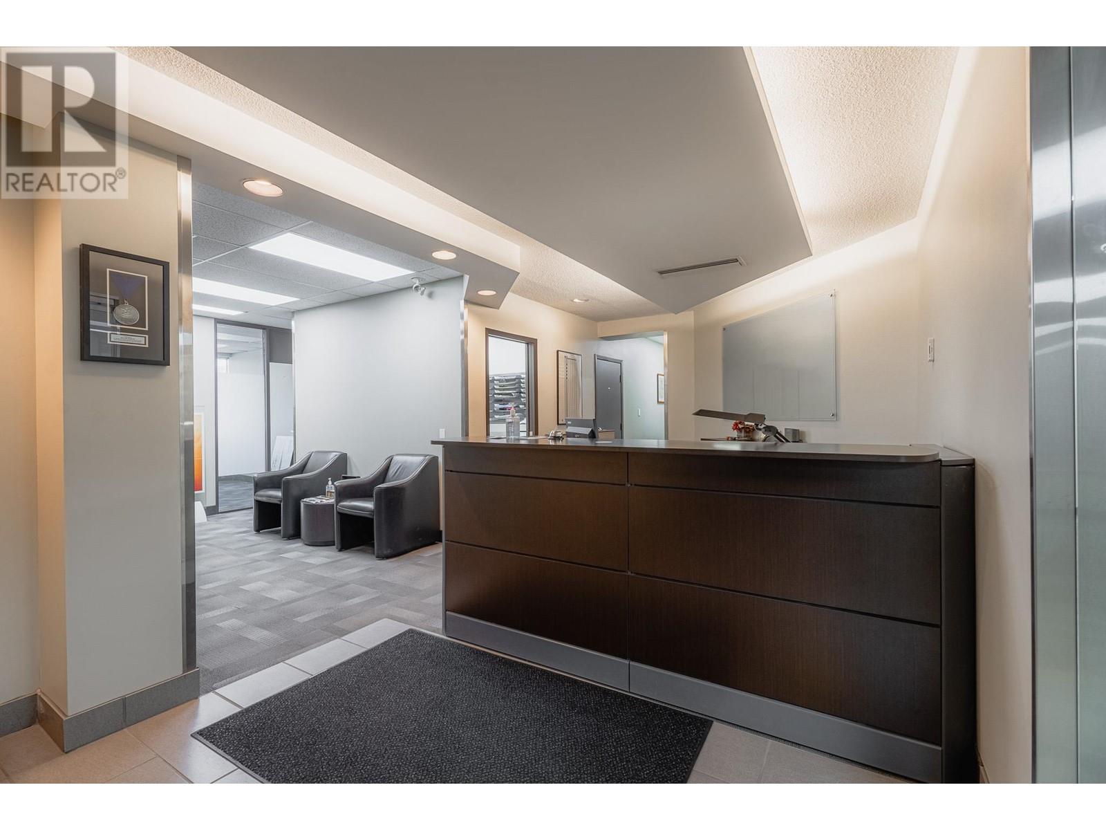 600 275 LANSDOWNE Street, Kamloops