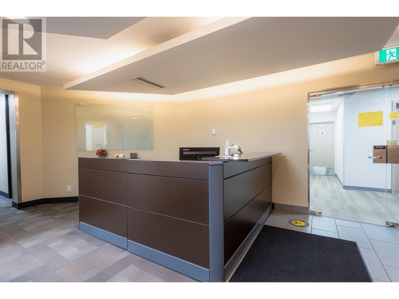 600 275 LANSDOWNE Street, Kamloops