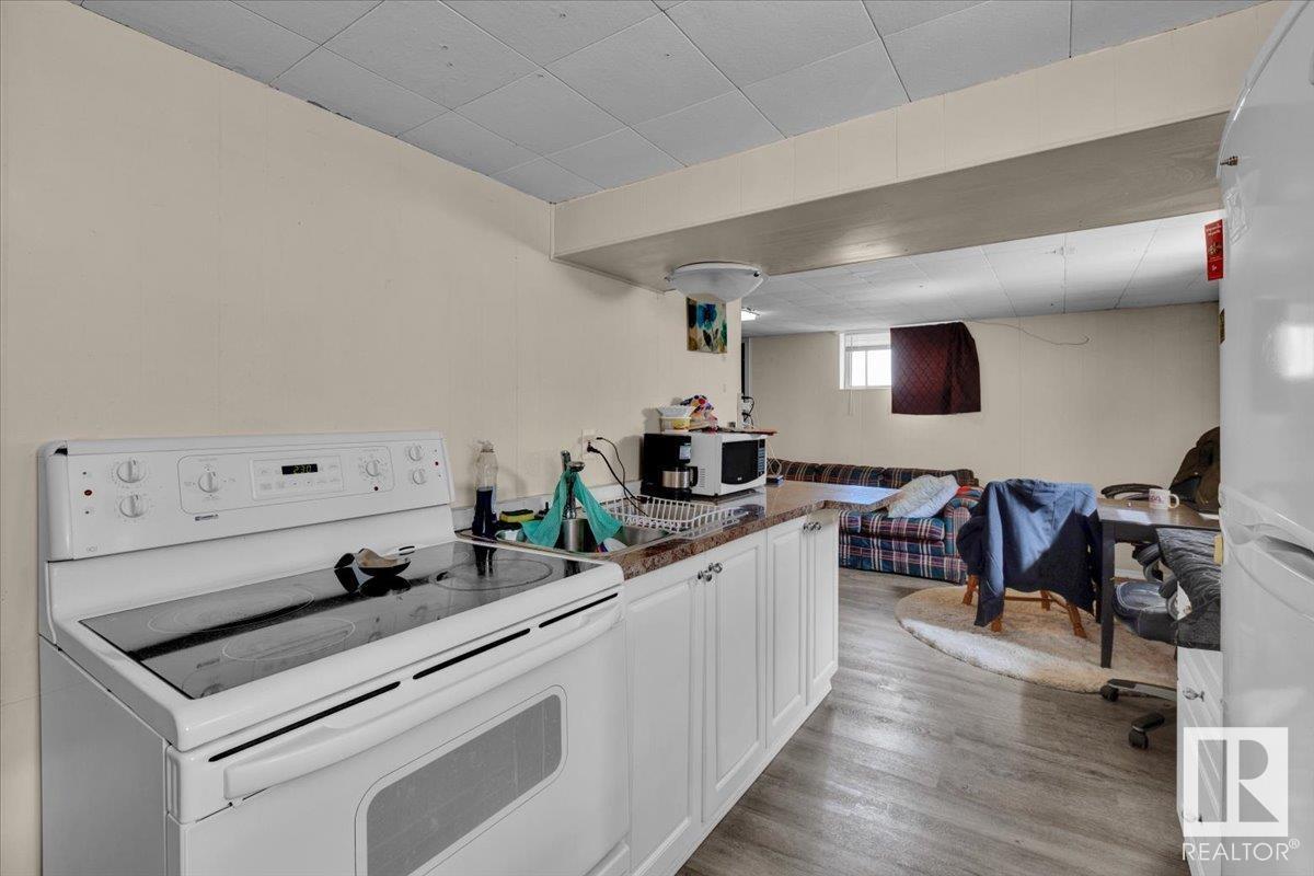 12812 120 ST NW, Edmonton