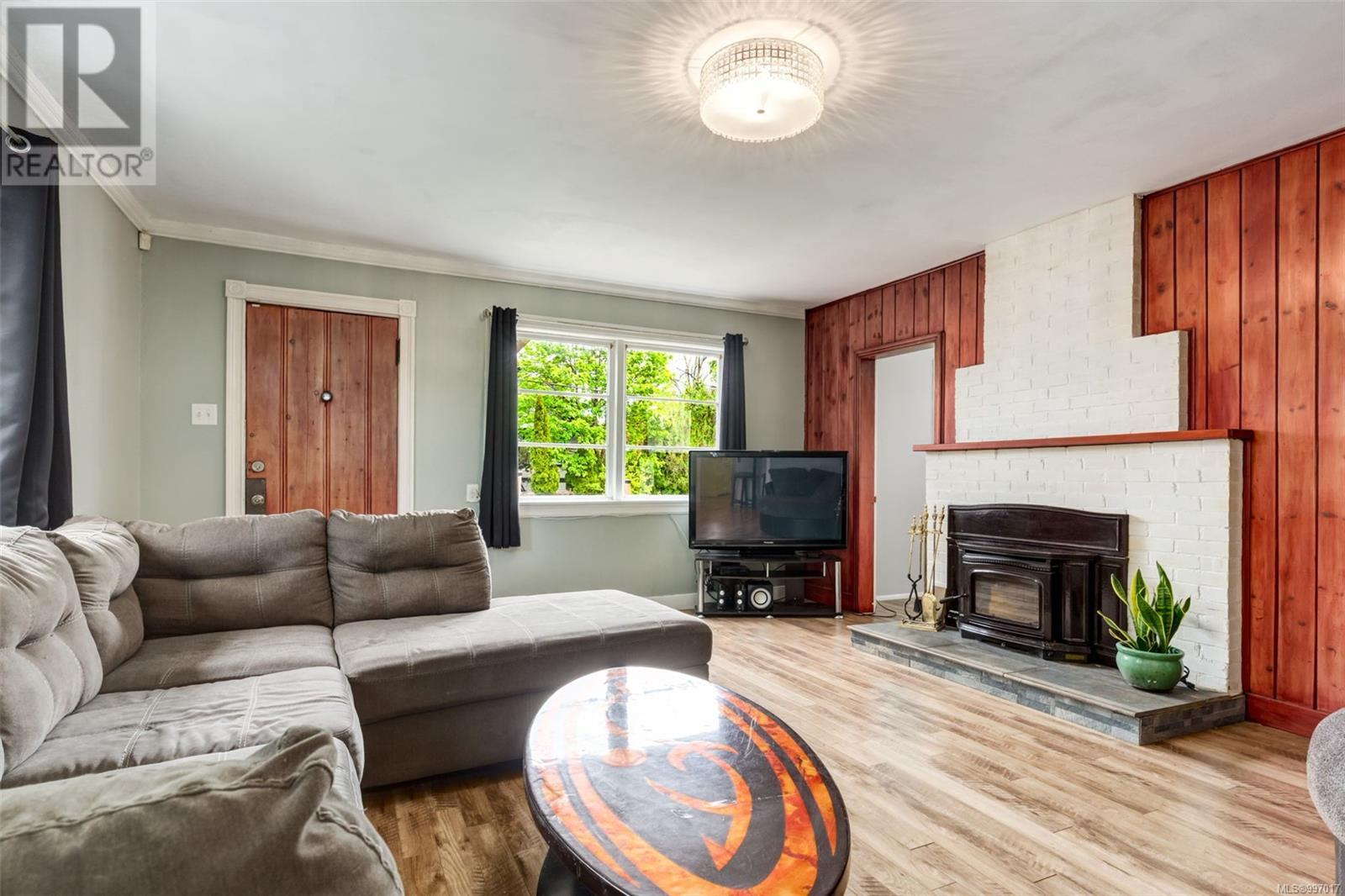 119 Pine St, Nanaimo
