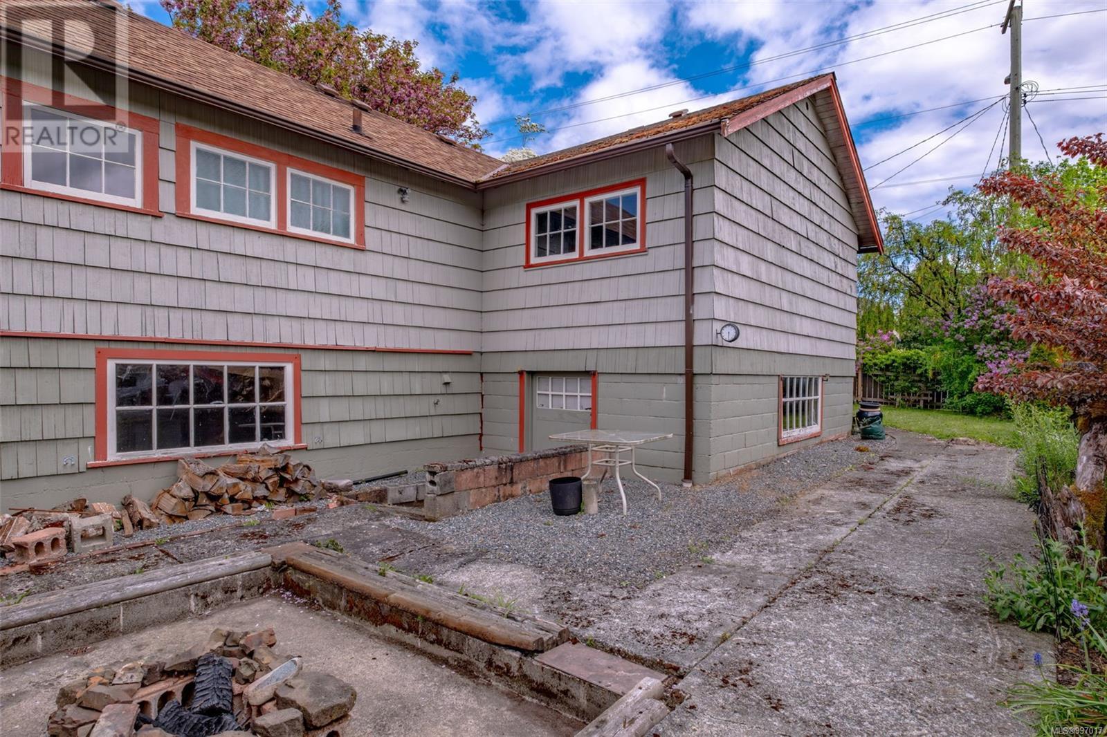 119 Pine St, Nanaimo