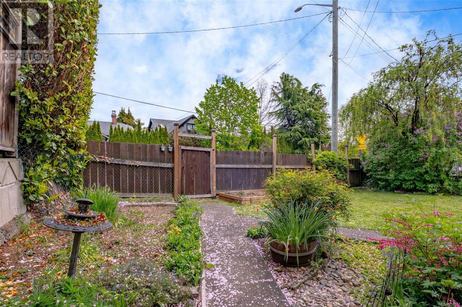 119 Pine St, Nanaimo