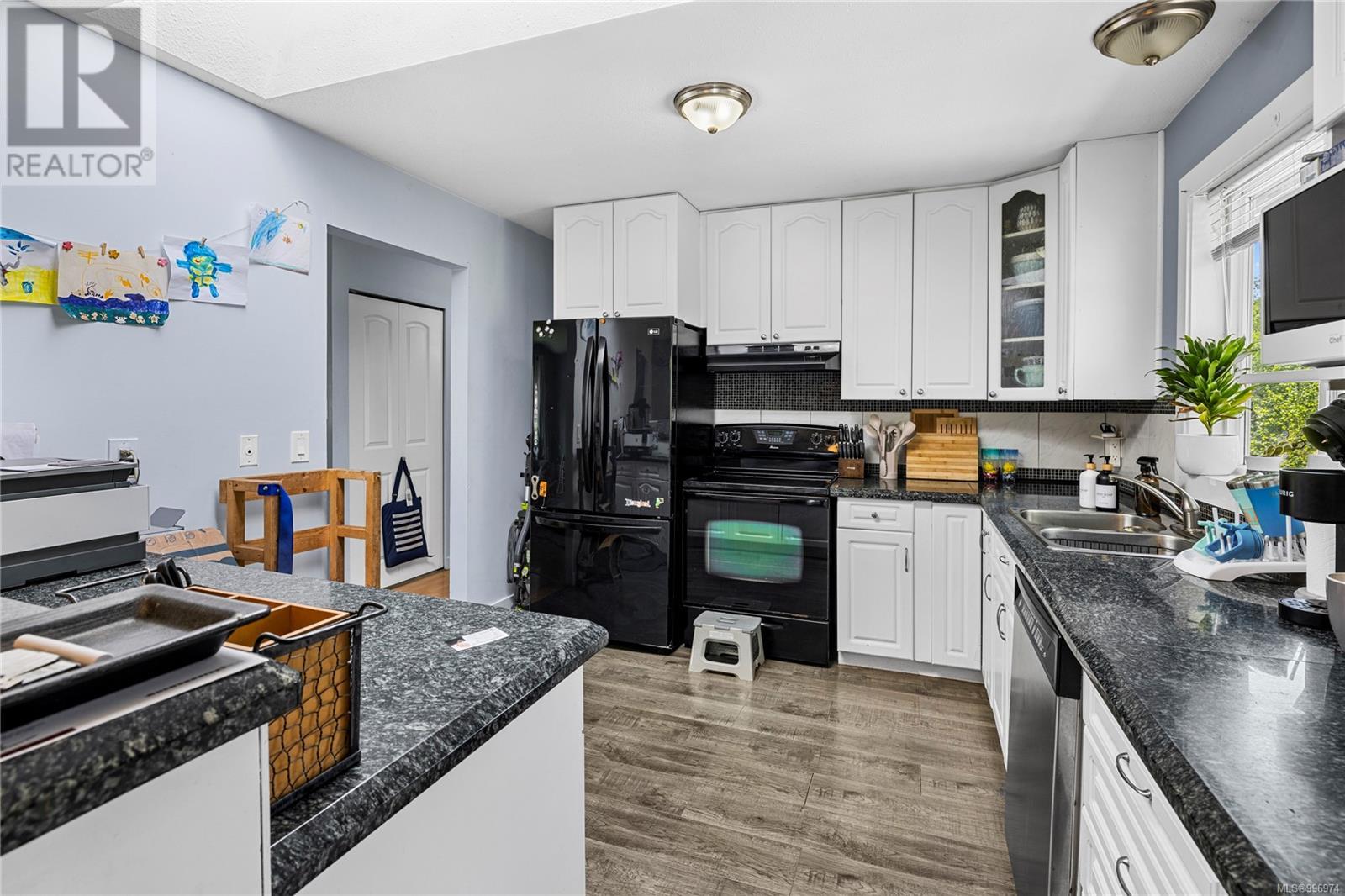63 Porter Rd, Nanaimo