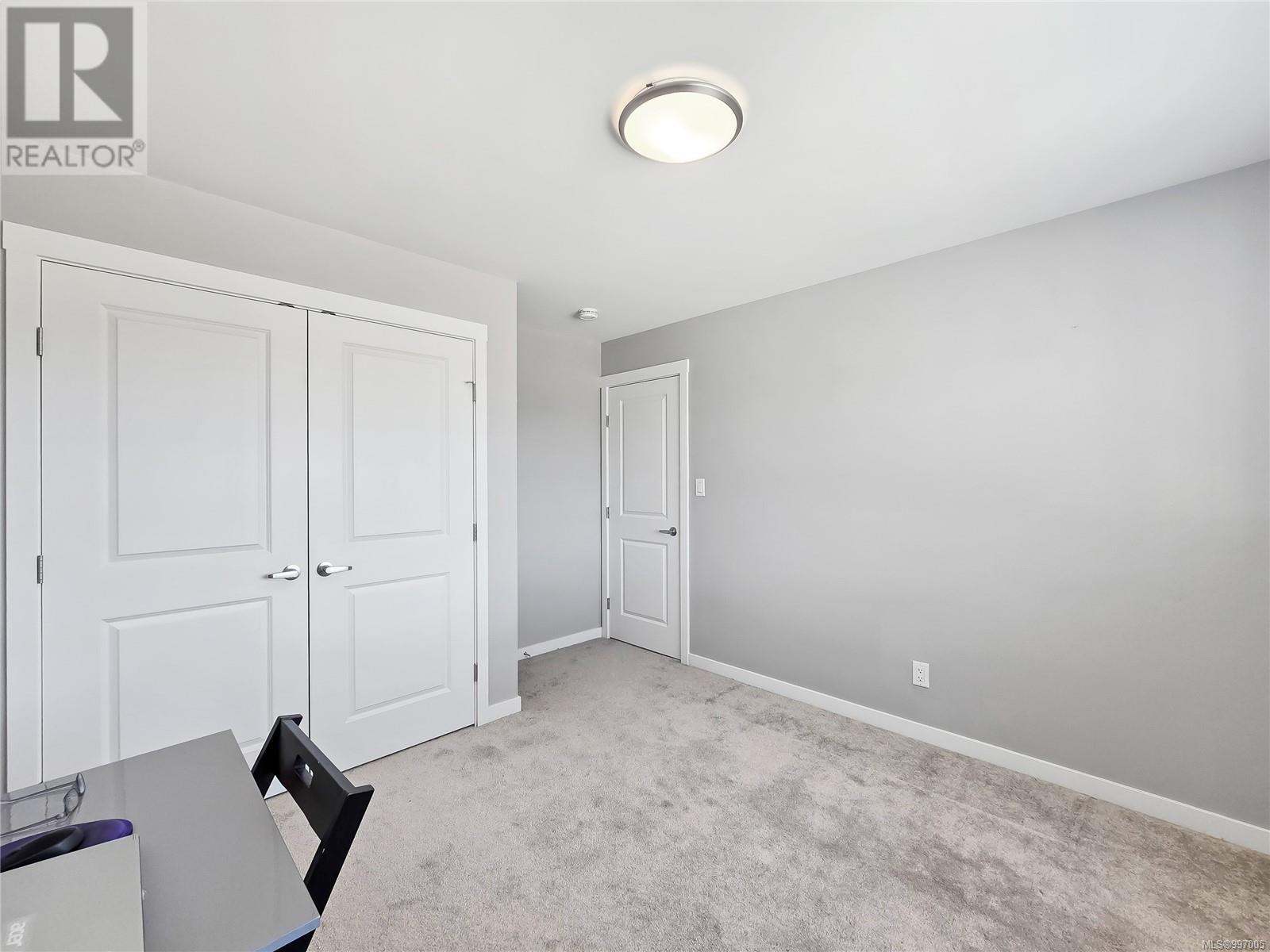  316 Curlew Place, Colwood