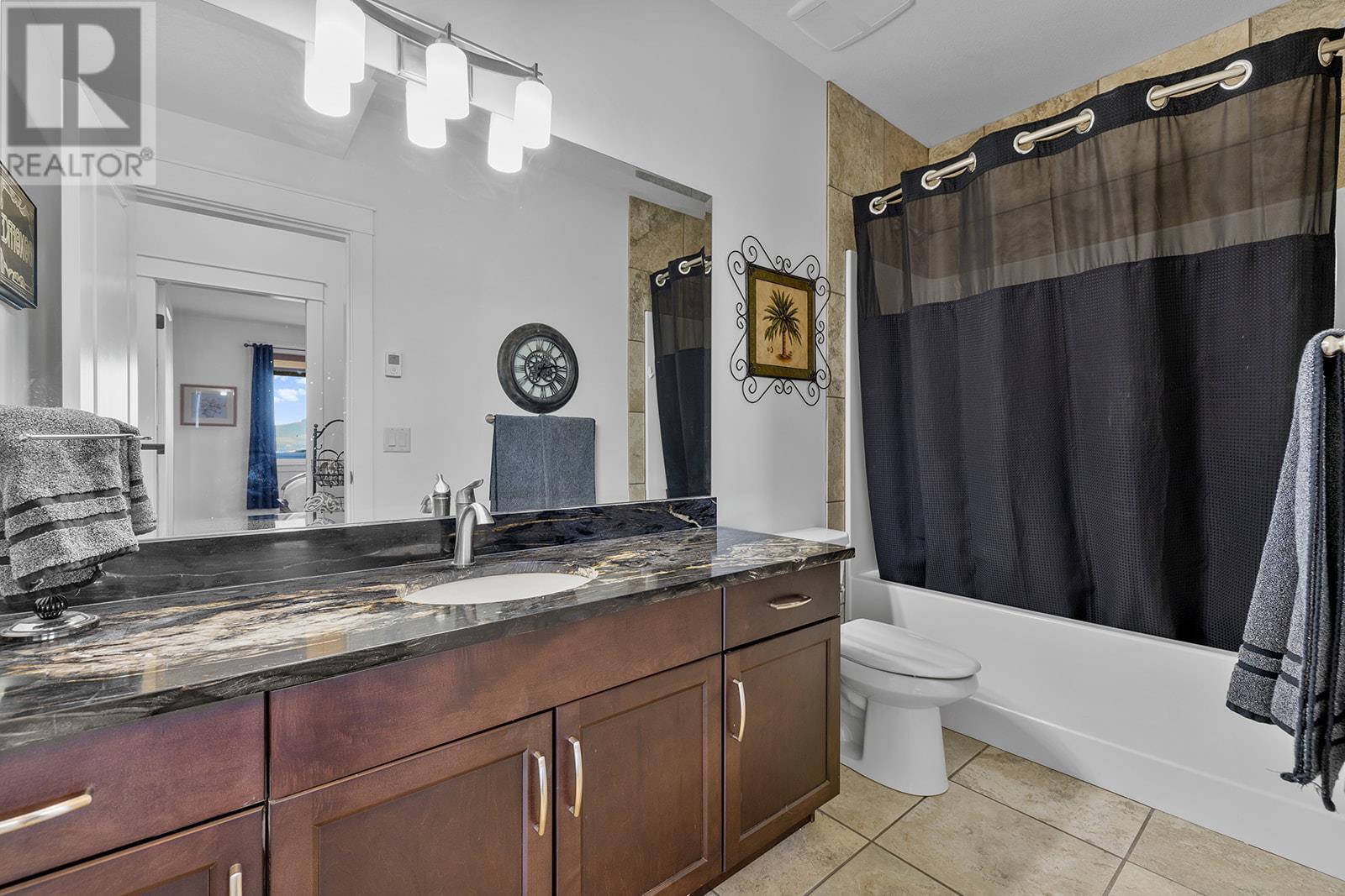  3104 Lakeview Cove Road, West Kelowna