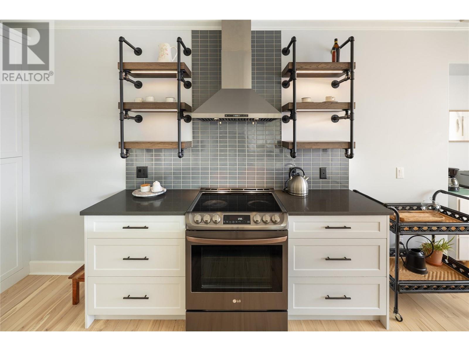  2847 Bentley Road, West Kelowna