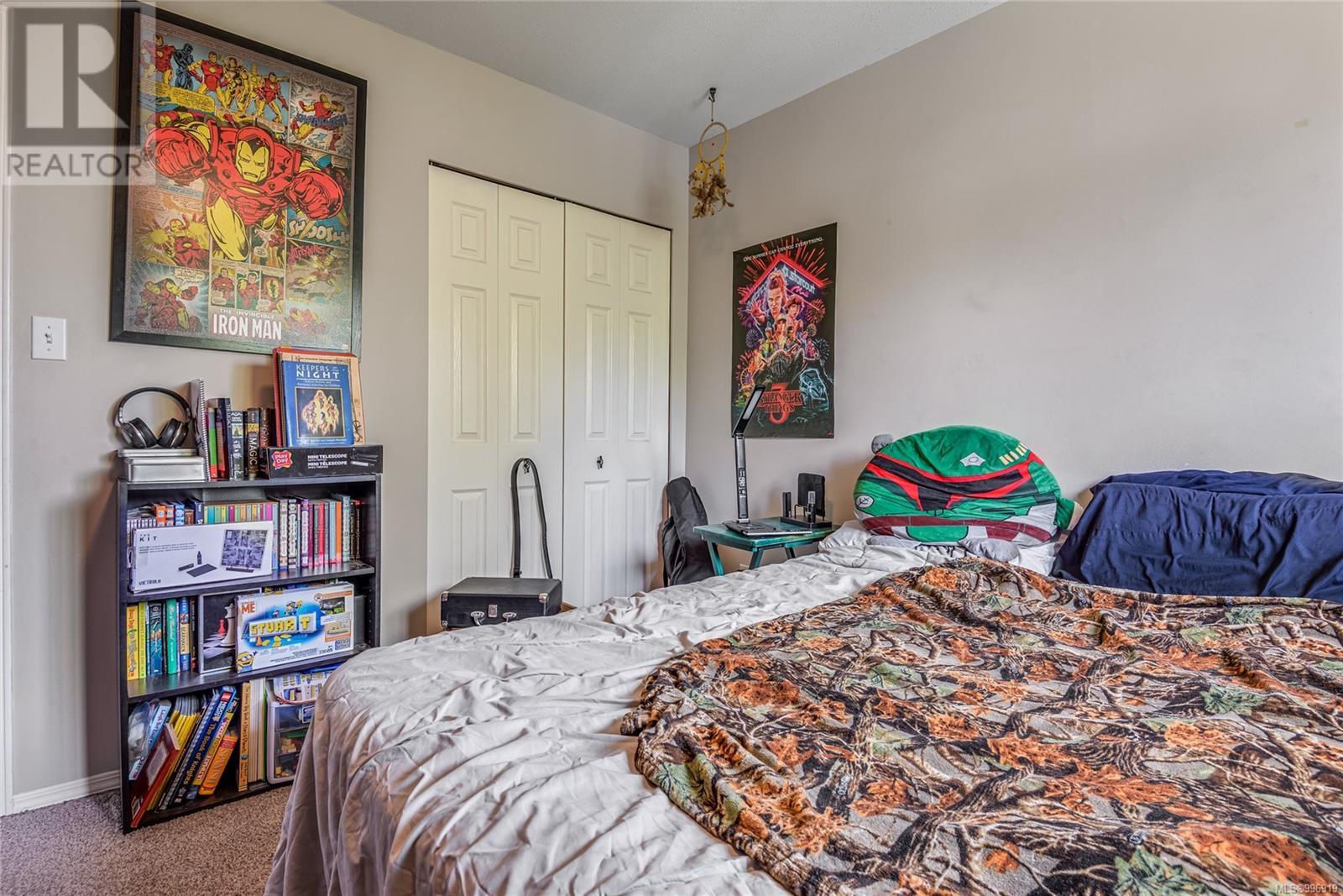 802 Georgia Dr, Campbell River