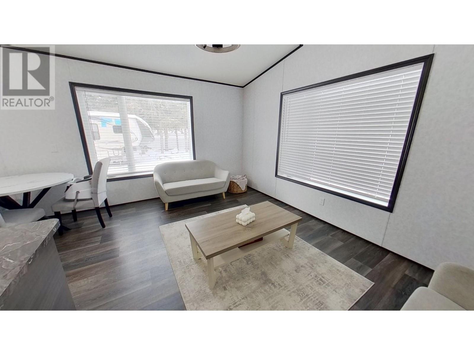12773 PEACH AVENUE, Charlie Lake