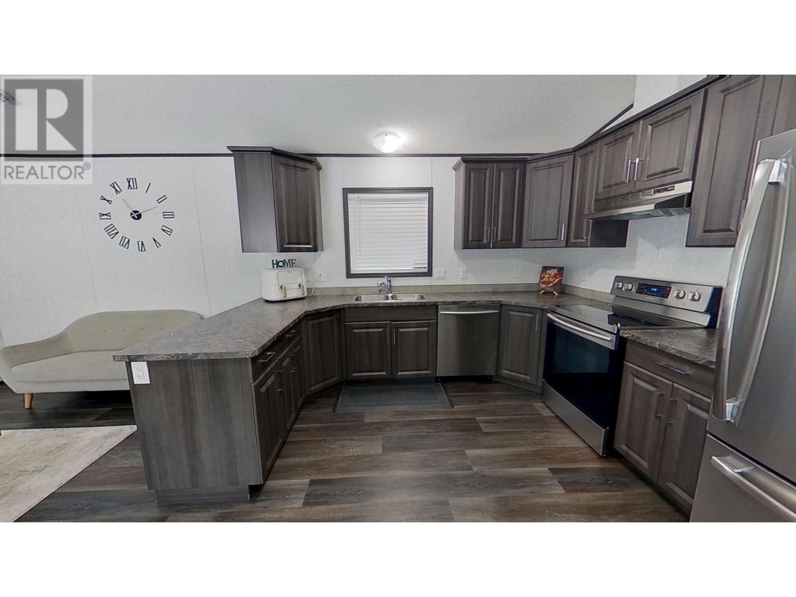 12773 PEACH AVENUE, Charlie Lake