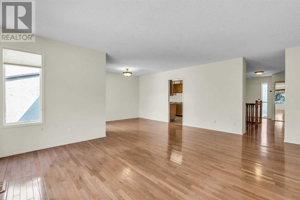 Single Family House Bungalow for Sale in  Coach Side Terrace Coach Hill Calgary 