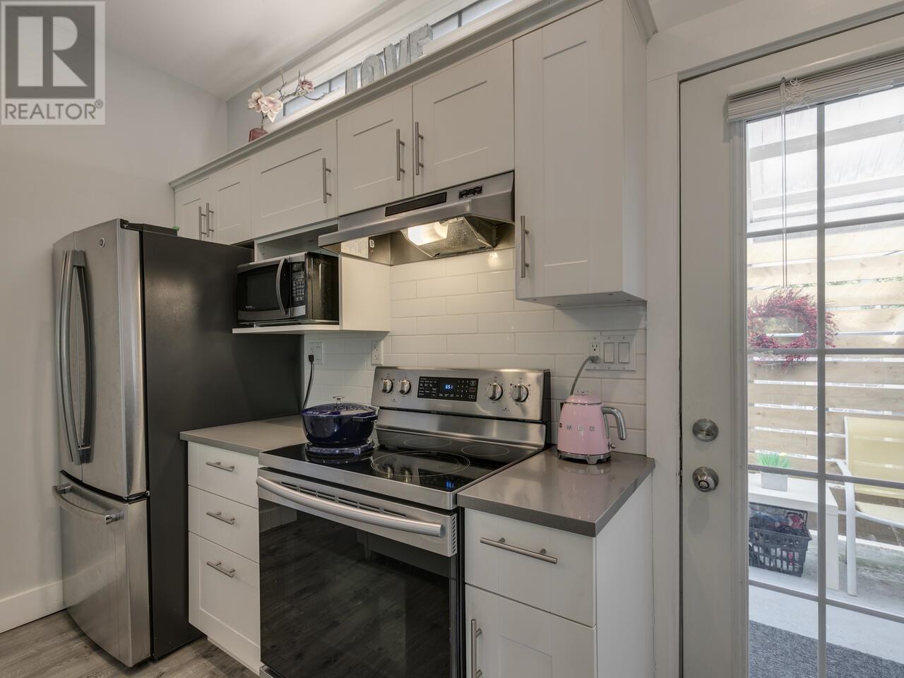 1577 E 26TH AVENUE, Vancouver
