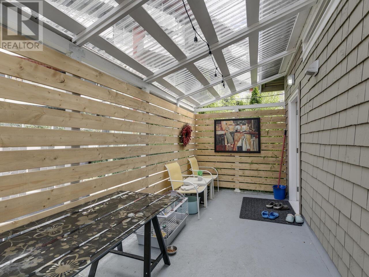 1577 E 26TH AVENUE, Vancouver