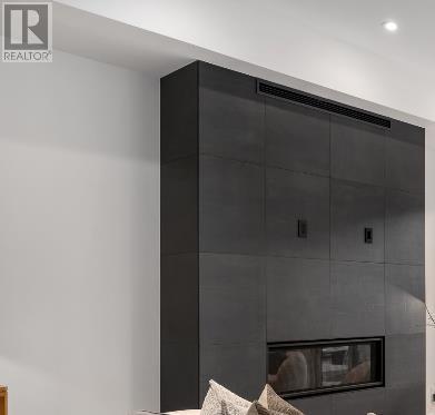 Single Family House for Sale in   Street NW Hillhurst Calgary 