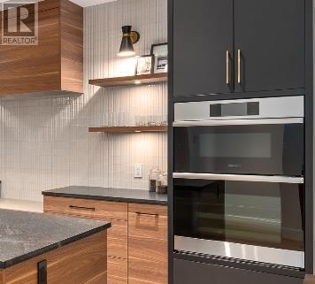Single Family House for Sale in   Street NW Hillhurst Calgary 