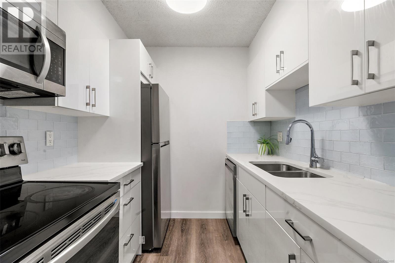 1101 327 Maitland St, Victoria