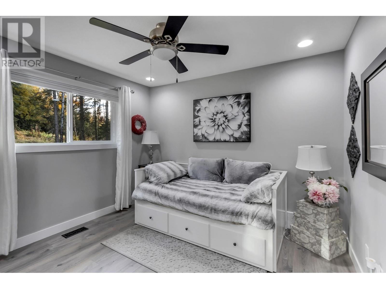 8458 WESTCREST DRIVE, Prince George